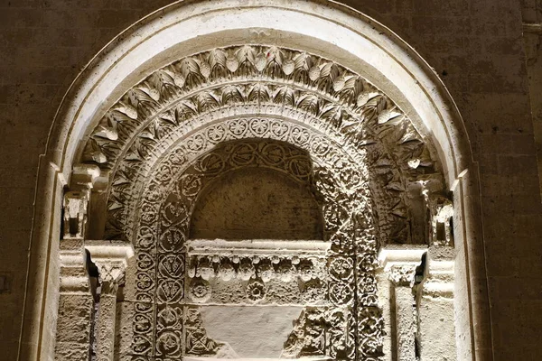 Foto Noturna Fachada Igreja San Giovanni Mater — Fotografia de Stock