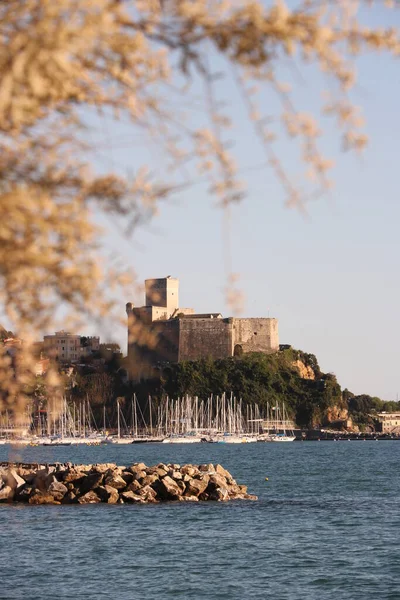 Panorama Des Schlosses Von Lerici Und Des Touristenhafens — Stockfoto