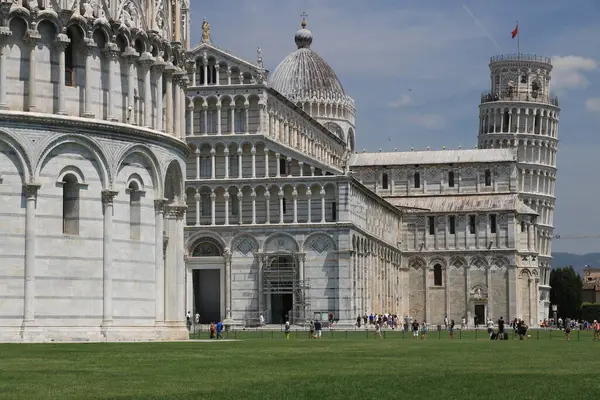 Pisa Nın Piazza Dei Mucizeleri Katedral — Stok fotoğraf