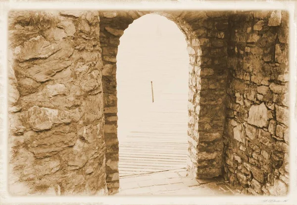Ancient Stone Gate Entrance — Stock Photo, Image