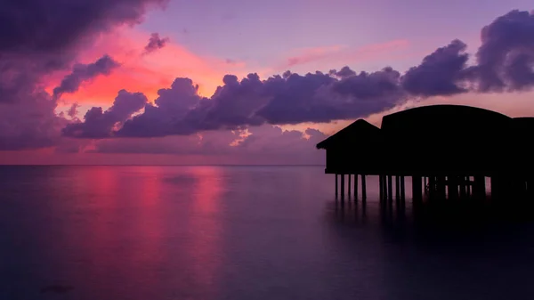 Piękny Zachód Słońca Malediwy — Zdjęcie stockowe