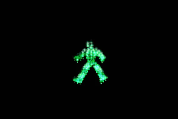 ライトの緑の男 — ストック写真