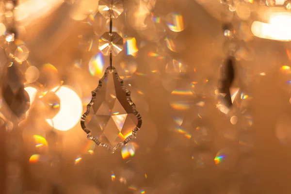 Niewyraźne Tło Chrystal Żyrandol Lampa Suficie — Zdjęcie stockowe