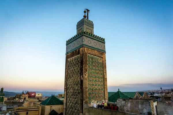 摩洛哥费斯的老清真寺和大门 2019年前后的旧梅迪纳景观 — 图库照片