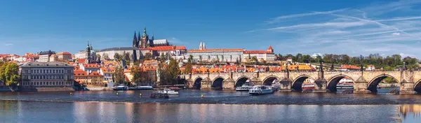 Praga Panorama Cidade Horizonte Com Cidade Velha Castelo Praga Ponte — Fotografia de Stock