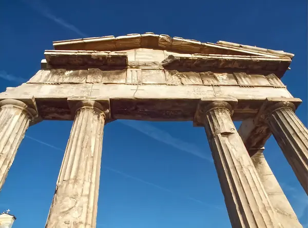 Ιστορική Πύλη Των Αδριανών Αψίδα Του Τραϊανού Στην Αθήνα — Φωτογραφία Αρχείου