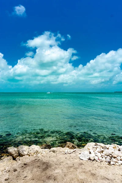 加勒比海伯利兹最大岛屿Ambergris Caye的观点 — 图库照片