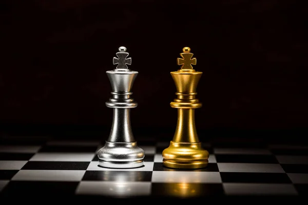 Gold King Chess Facing Silver King Chess Chess Board Busine — Stok fotoğraf