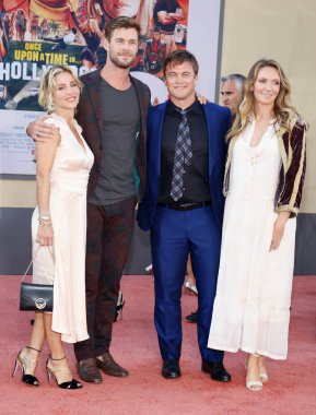 Luke Hemsworth, Samantha Hemsworth, Elsa Pataky ve Chris Hemsworth