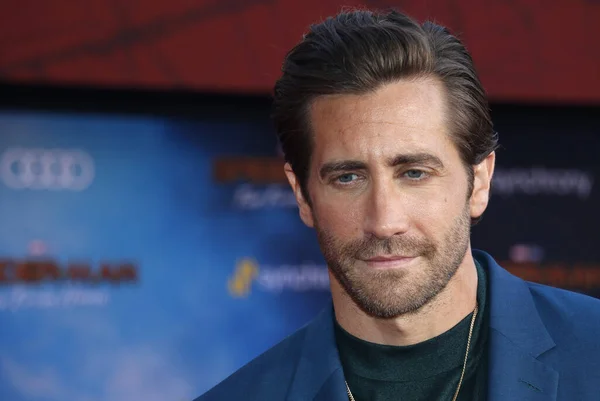 Ator Hollywood Jake Gyllenhaal Terno Azul Estréia Homem Aranha — Fotografia de Stock