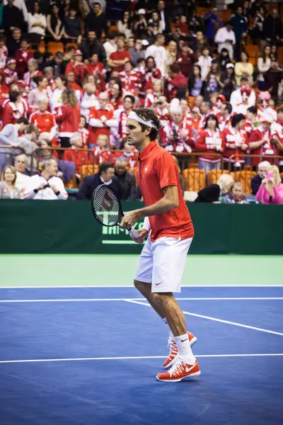 Roger Federer on court