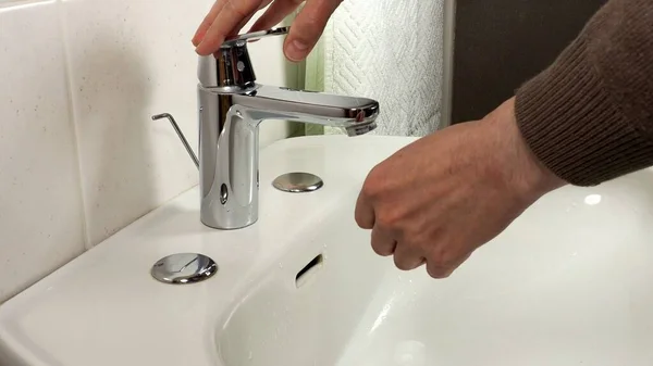 Unrecognizable Man Washing Hands — Stock Photo, Image