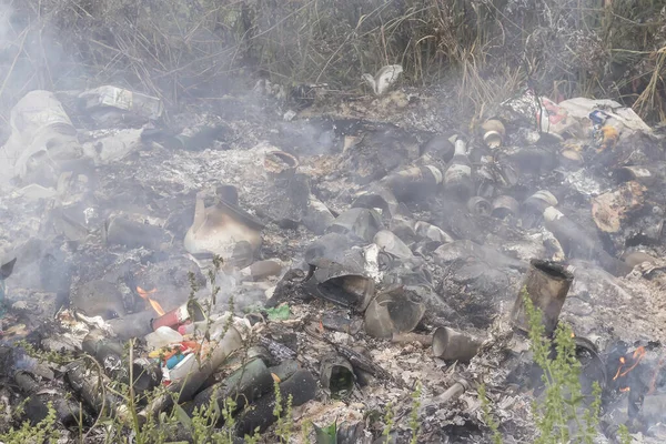 Çöplerin Yakılması — Stok fotoğraf