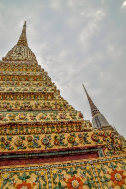 Wat Pho 'da dekoratif seramik.