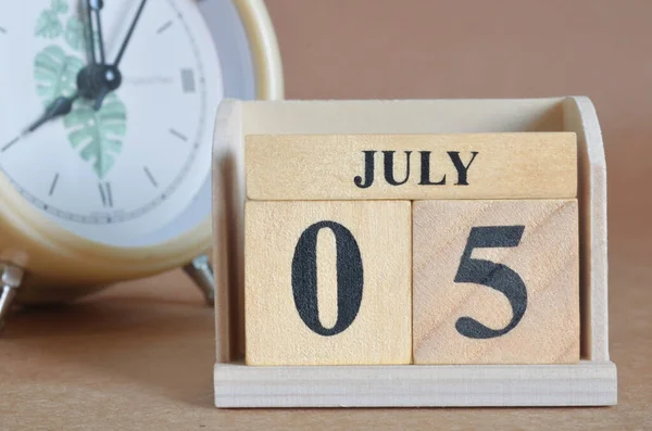Wooden Calendar Month July Planning Concept — Stock Photo, Image
