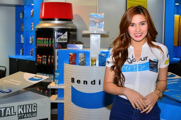 Bendix Vrouwelijk Model Manila Auto Salon Autoshow Pasay — Stockfoto