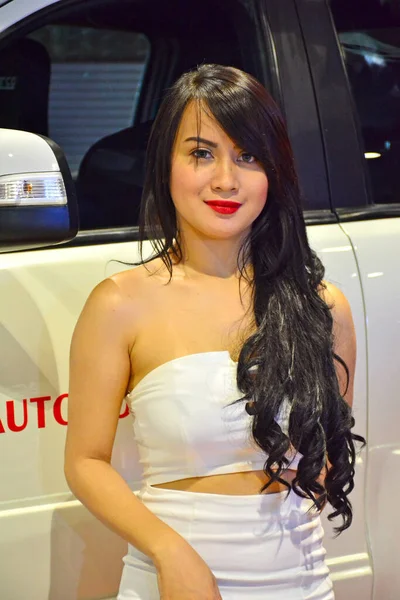 Autobot Γυναικείο Μοντέλο Στη Μανίλα Auto Salon Έκθεση Αυτοκινήτων Στο — Φωτογραφία Αρχείου