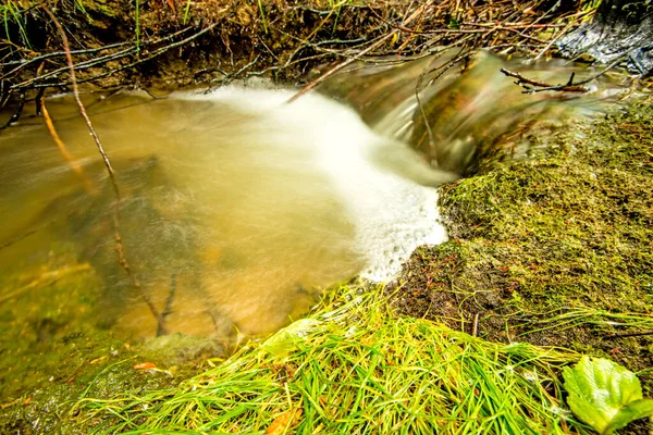 Divoký Potok Padající Kaskády — Stock fotografie