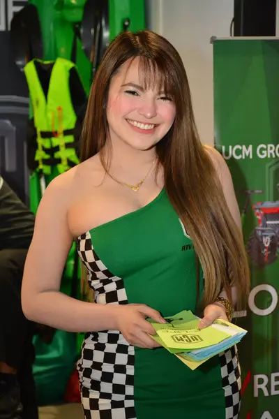 Female Model 25Th Trans Sport Car Show Pasay — Stock Photo, Image