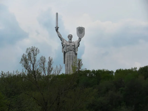 Skulptur Fosterland Kiev Ukraina — Stockfoto