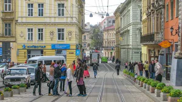 Young People Streets Lviv Ukraine — Stock Photo, Image