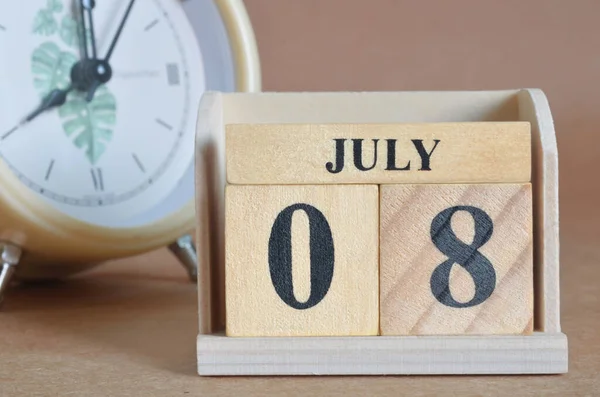 Houten Kalender Met Maand Juli Planningsconcept — Stockfoto