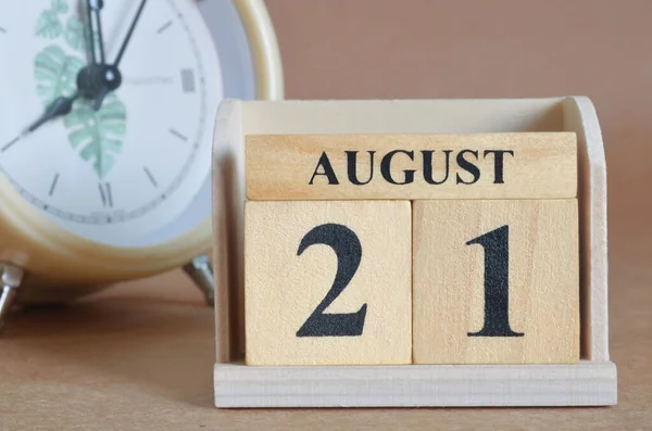 Calendario Madera Con Mes Agosto Concepto Planificación — Foto de Stock