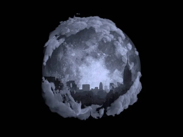 月圆之夜城市 — 图库照片