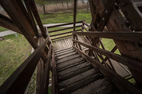 Woden Merdiven Açılı Çekim — Stok fotoğraf