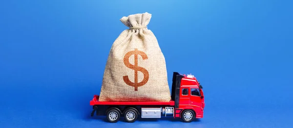 Truck Carrying Huge Dollar Money Bag Great Investment Attracting Large — Stock Photo, Image