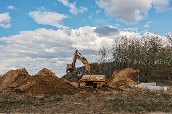 Grävmaskiner Som Arbetar Byggarbetsplatsen — Stockfoto