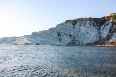 Deniz manzarası çok güzel. Doğa, seyahat arka planı 