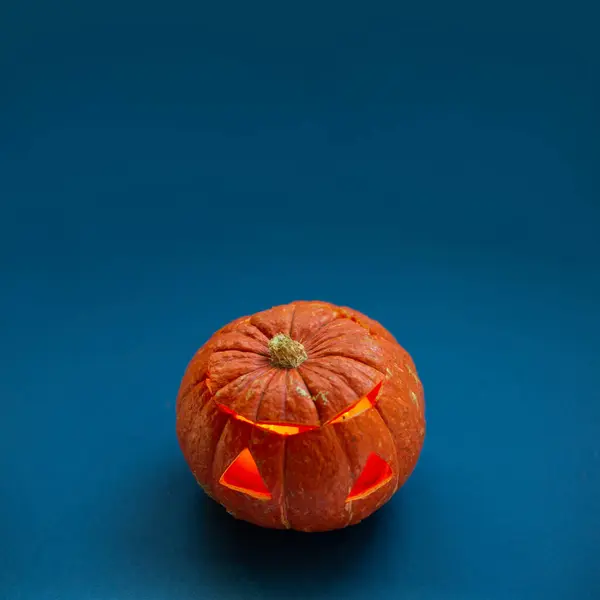 Halloween Pumpkin Blue Background — Stock Photo, Image