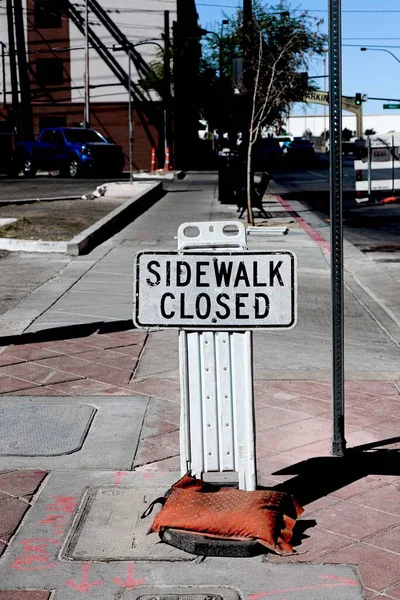 Sidewalk Closed Sign Board Closing Sidewalk — Stock Photo, Image