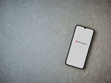 Ekranda logo olan Hapoalim uygulamasını çalıştır 