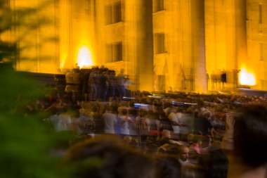 Gavrilov Gecesi veya hükümet karşıtı protestolar olarak da bilinen parlamento önündeki Gürcü protestoları. 2019 saqartvelo protestosu