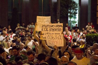 Gavrilov Gecesi veya hükümet karşıtı protestolar. Sokaklarda sivil eylemcilik 