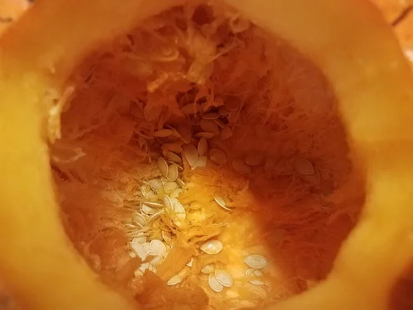 Πορτοκάλι Μέσα Κολοκύθα Σπόρους — Φωτογραφία Αρχείου