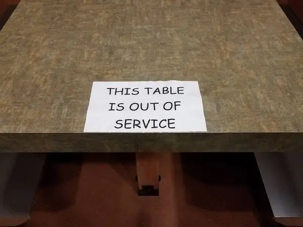 Cette Table Est Hors Service Signe Sur Table — Photo