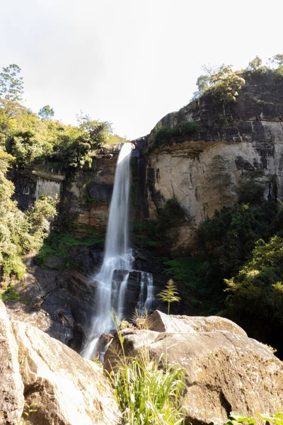 Ramboda Falls Hosszú Expozíciós Fénykép — Stock Fotó