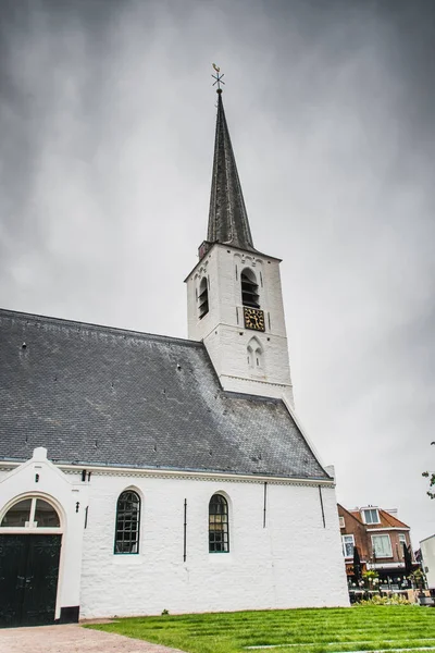 Biały Kościół Noordwijkerhout Holandii — Zdjęcie stockowe