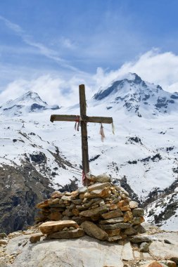 Il Gran Paradiso. dağların manzarası 