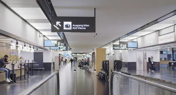 Wiens Flygplats Covid Times — Stockfoto