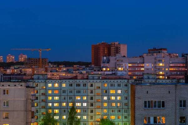 Okna Dachy Elewacje Budynków Mieszkalnych Rosji — Zdjęcie stockowe