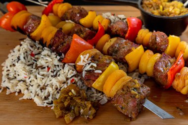 Güney Afrika pirinçli kuzu filetosu.