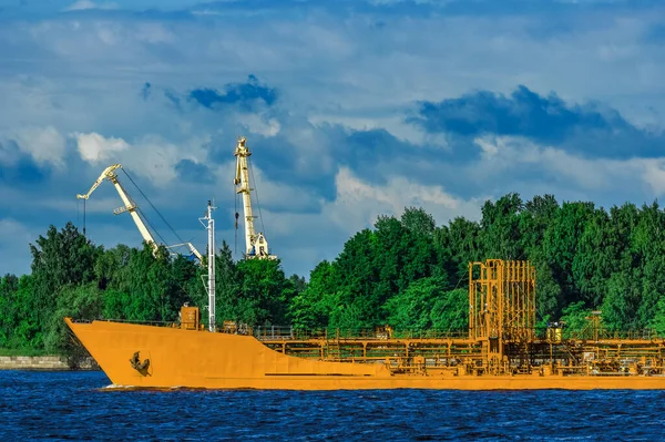 Yellow Tanker Ship Sea — Stock Photo, Image
