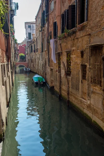Discovery City Venice Its Small Canals Romantic Alleys — Stock Photo, Image