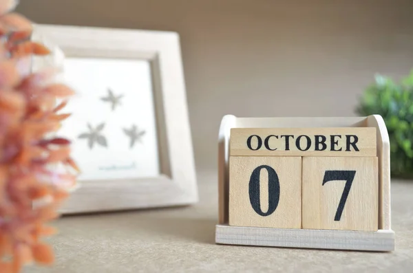 Houten Kalender Met Oktober Maand Planningsconcept — Stockfoto