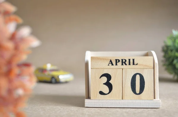 Calendario Legno Con Mese Aprile Concetto Pianificazione — Foto Stock
