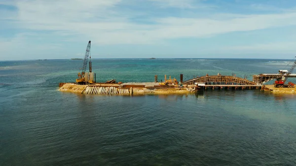 Мост Строится Острове Сиаргао — стоковое фото